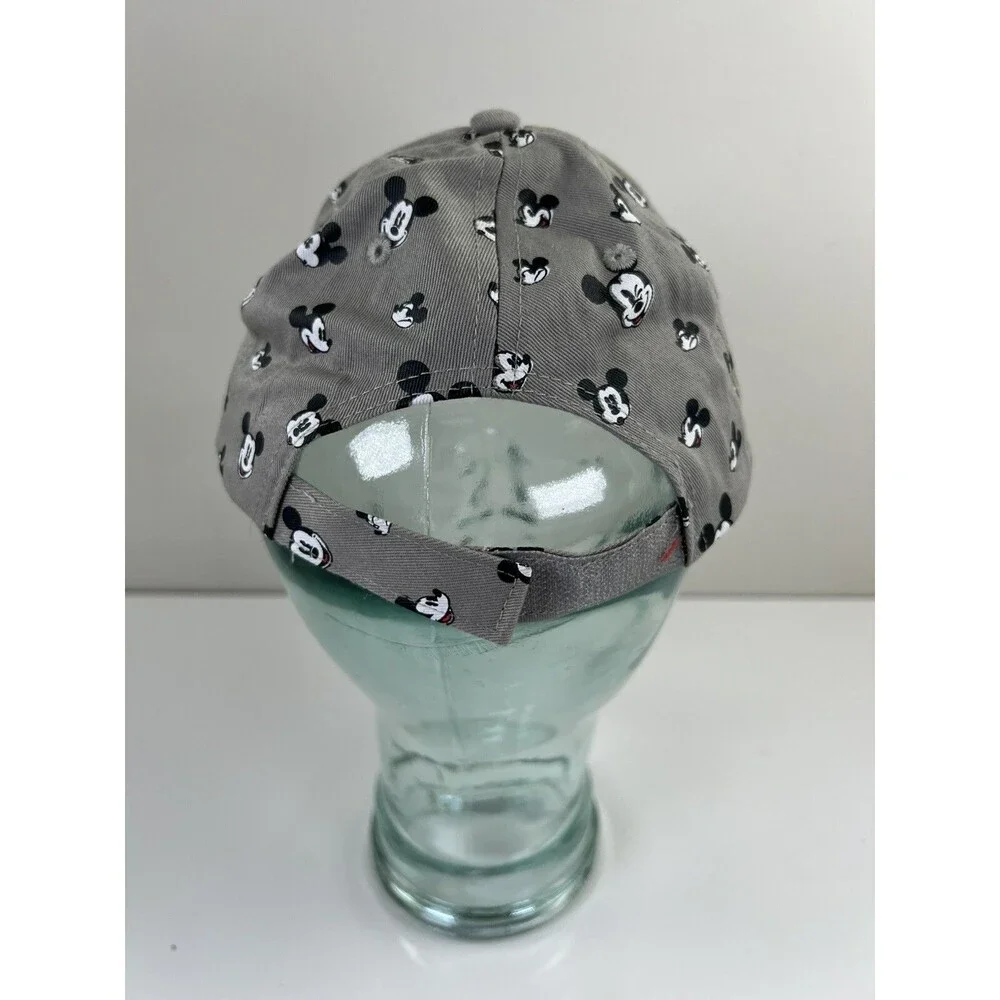 Mickey Mouse Children’s Baseball Hat Ball Cap Disney World Merchandise Toddler